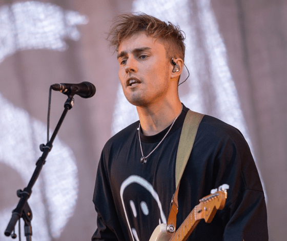 Sam Fender Cancels US Gigs Due To Mental Health