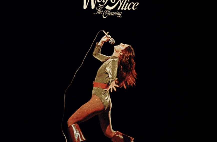 Just Two Girls Review – Wolf Alice: Bedroom Vibes