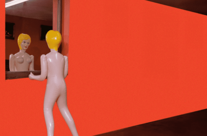 Placebo Review | Villanelle | Single Review | 4/5