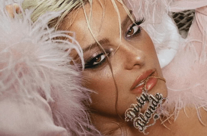 Dirty Blonde Review